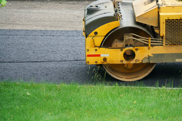 Best Asphalt Driveway Installation  in Hideaway, TX